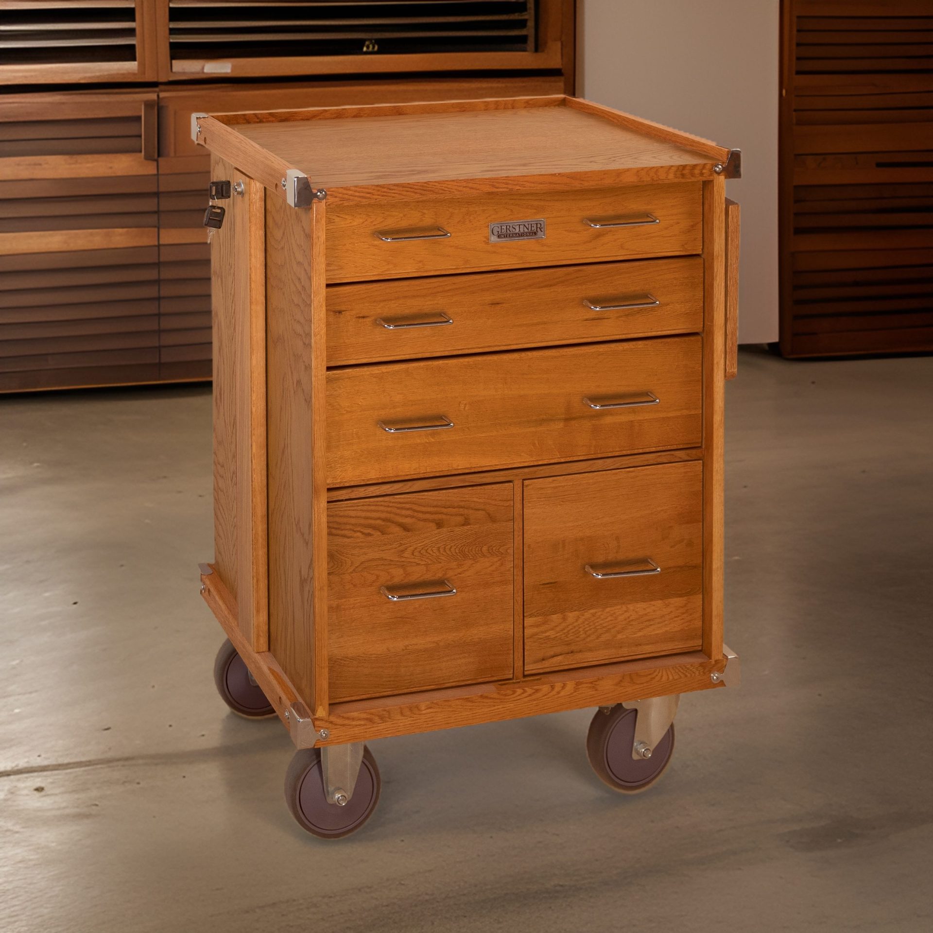 Gi R20 Oak 5 Drawer Roller Cabinet